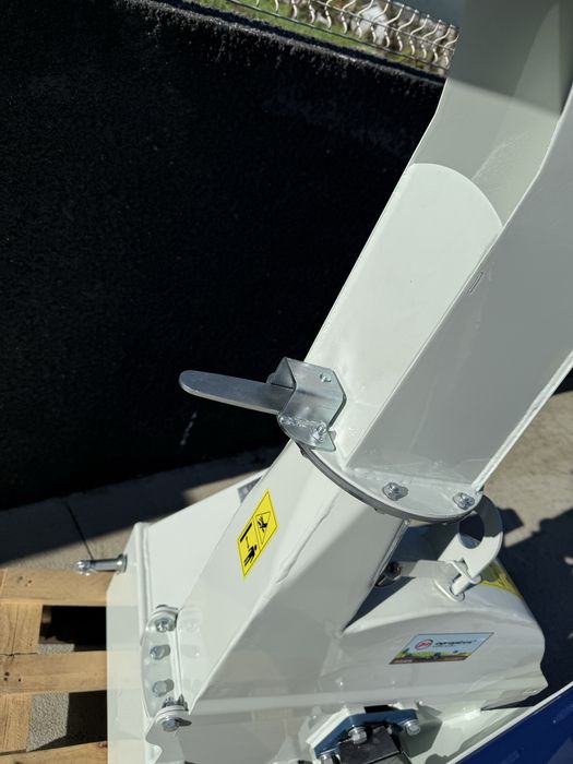 Bio triturador para trator