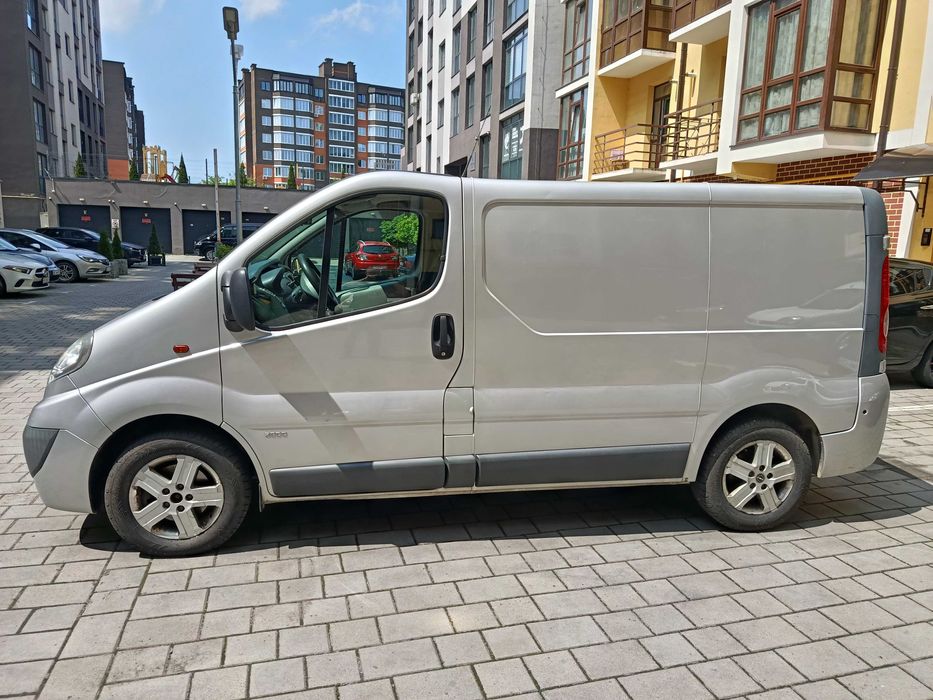 Вантажні перевезення/вантажне таксі