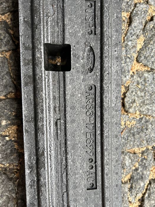 Ford mustang V 10-14 absorber tylnego zderzaka tył tylna belka