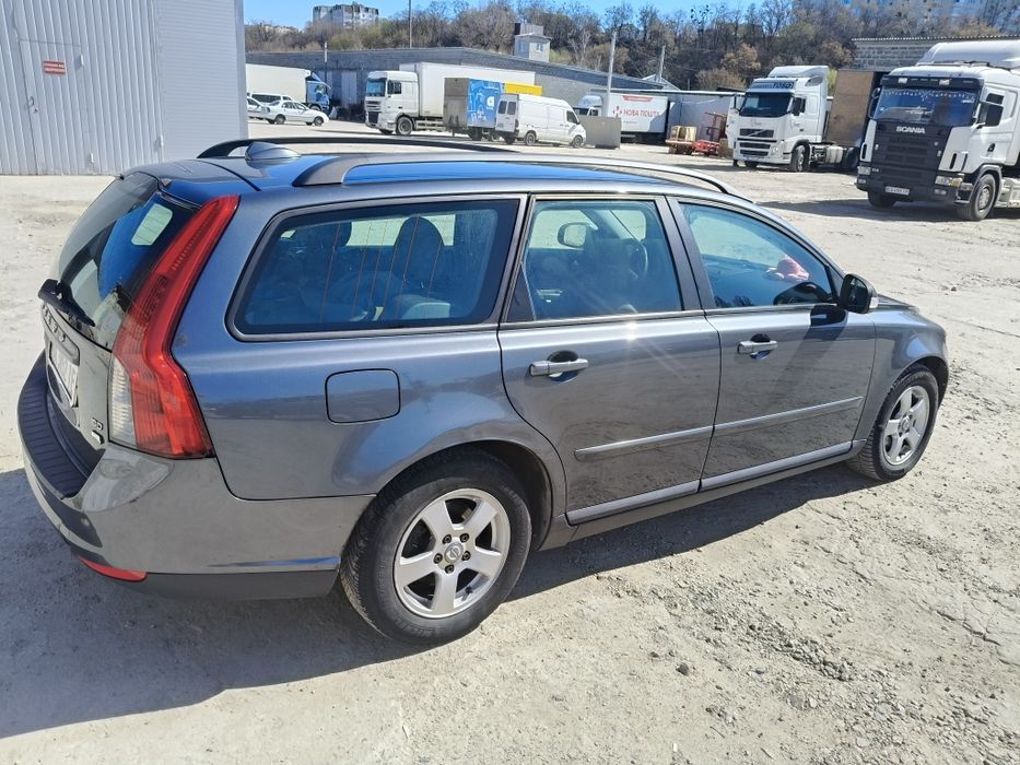 Volvo V50 1.6  перший власник