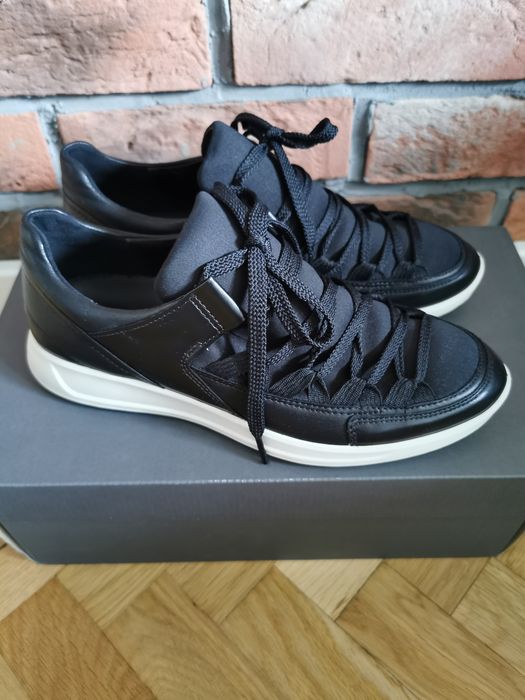 Ecco Flexure Runner II czarne sneakersy sportowe buty addidasy