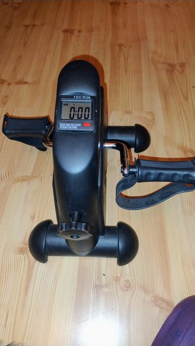 Stacjonarny rowerek rehabilacyjny treningowy