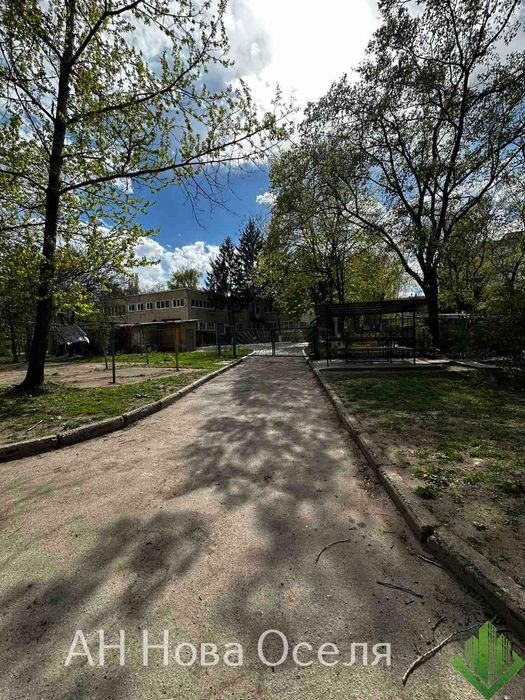 Продам 1 кім. квартиру, р-н Дендропарку