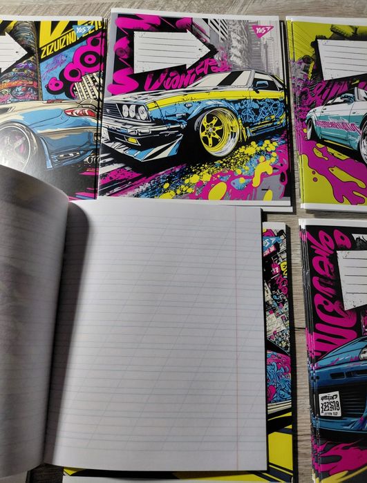 Тетради в косую линию 12 листов.