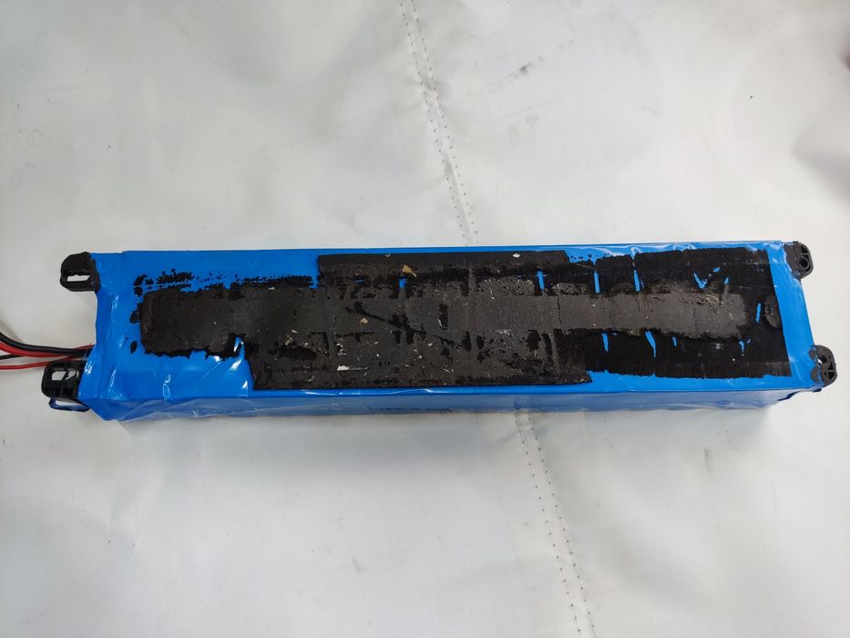 AKUMULATOR bateria rower HULAJNOGA LI ION 42V 37V sprawna XT60