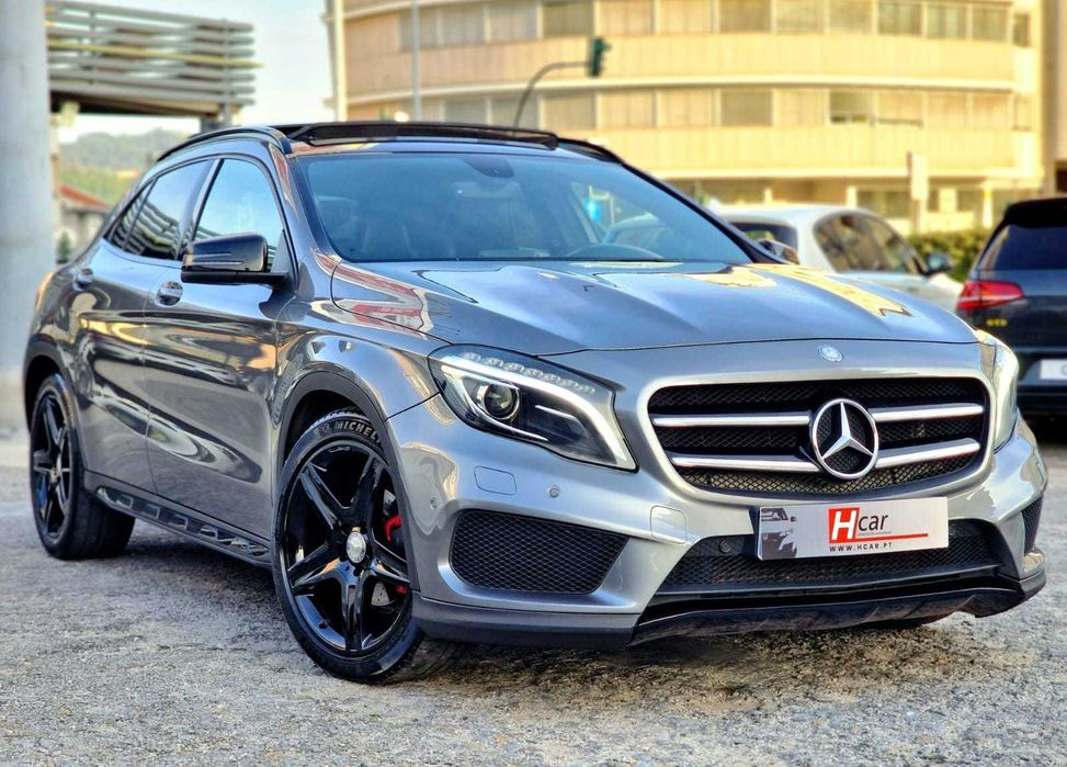 MERCEDES-BENZ GLA 220 AMG 170CV 7-GTRONIC "4MATIC"