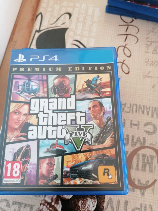 PS4 Pro 500 Gb com 9 jogos