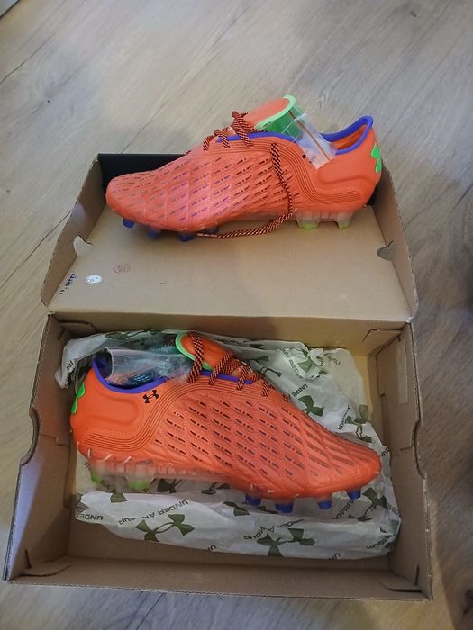 Chuteiras under armour N° 40 novas