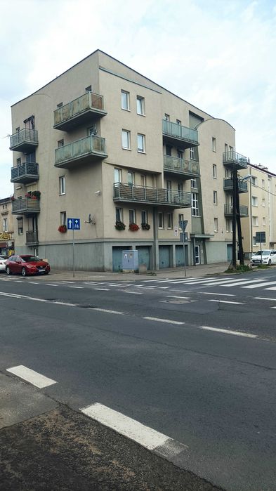 duża umeblowana kawalerka ul.Główna