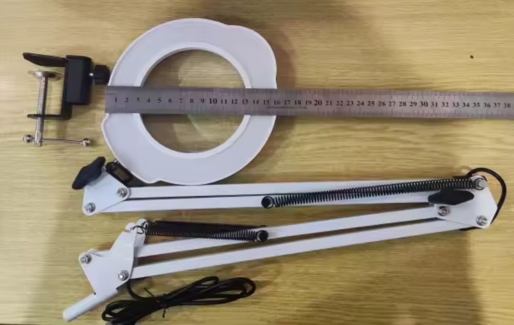 LED лампа-лупа з кріпленням до столу (2×37 см)