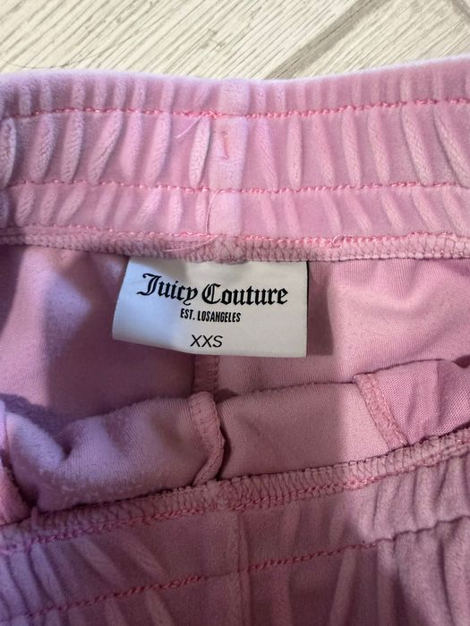 Велюрові шорти Juicy Couture
