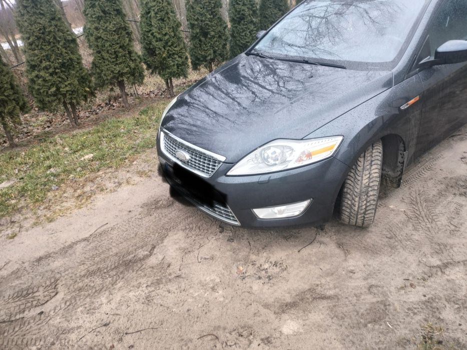 Ford mondeo Titanium  benzyna +gaz światła Xenon LED,Converse