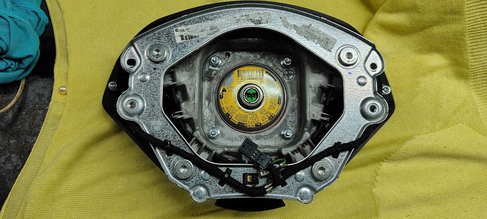 Подушка безпеки мультируль Airbag Mercedes vito viano W639 A6398602502