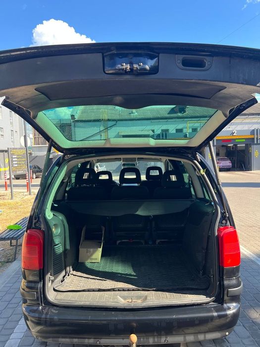 Продается Seat Alhambra