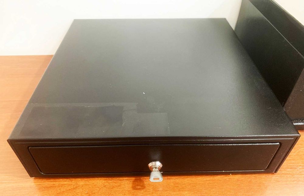 Ящик для купюр металлический.