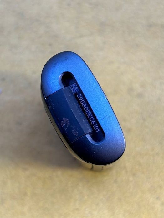 smartband fitbit charge 5 czarny uszkodzony opis