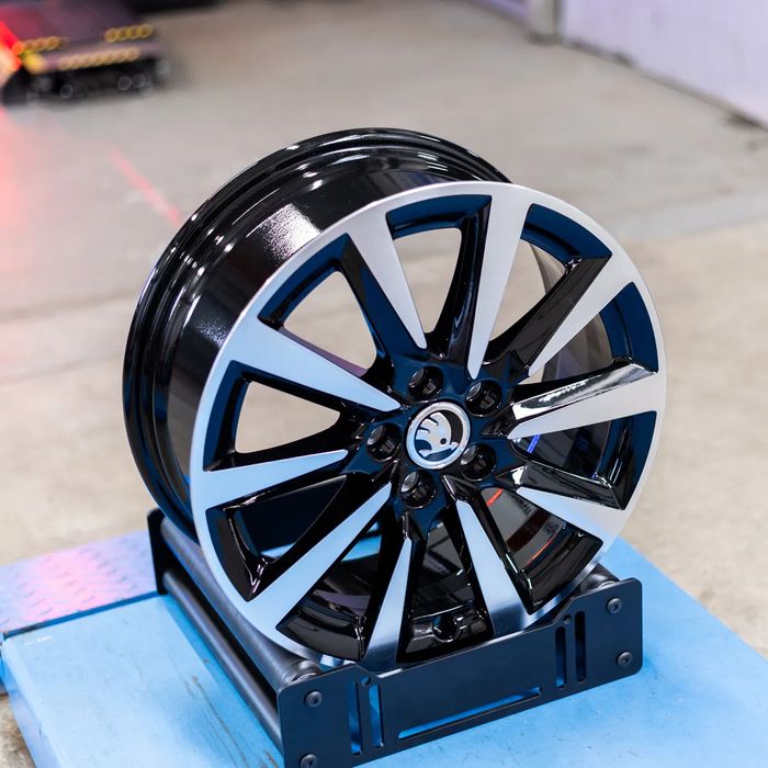 NOWE ORYGINALNE  Felgi 16" Skoda Fabia Kamiq Rapid Scala