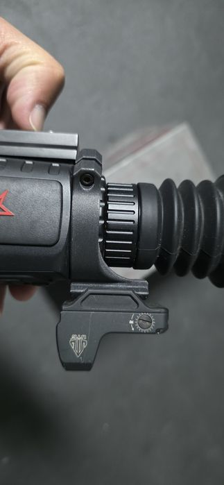 Mira Térmica AGM Rattler TS19-256 como nova, com extras