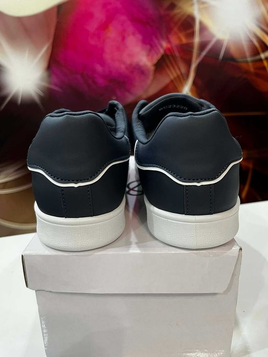 Stylowe lekkie męskie sneakersy NOWE