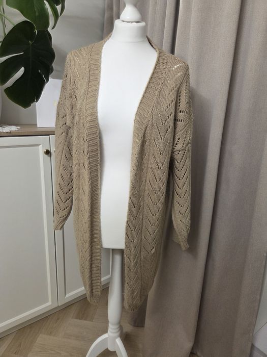 Kardigan bezowy dlugi
