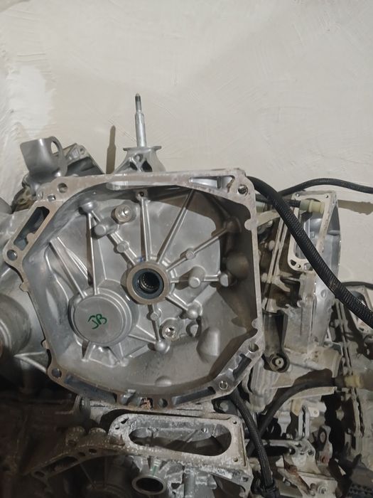 Продам редуктор на renault Zoe рено зоя