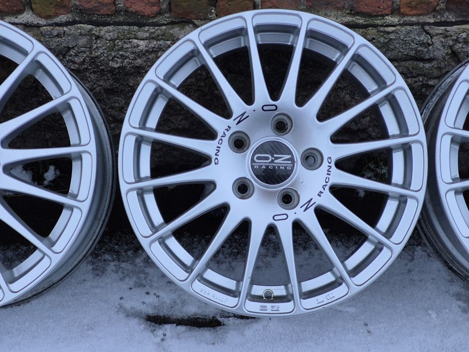 Piękne alufelgi 16" OZ SUPERTURISMO GT 5x112 oryginalne+Gratis
SUPERTU