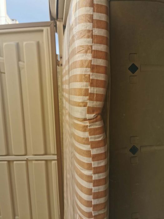 Almofada para cadeira de exterior nova