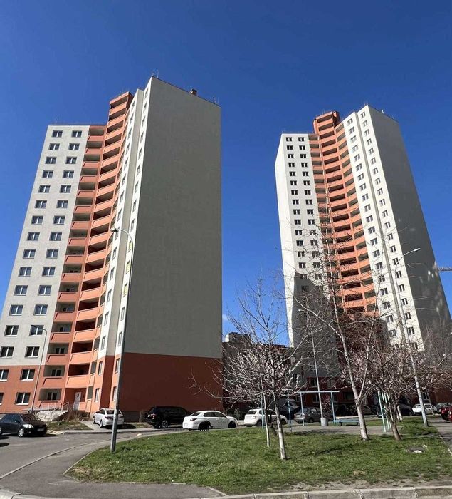 Продаж 1 кімнатной квартири , вул. Милославська 18. Троєщина