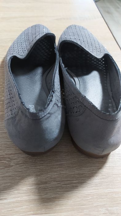 Продаю жіночі туфлі