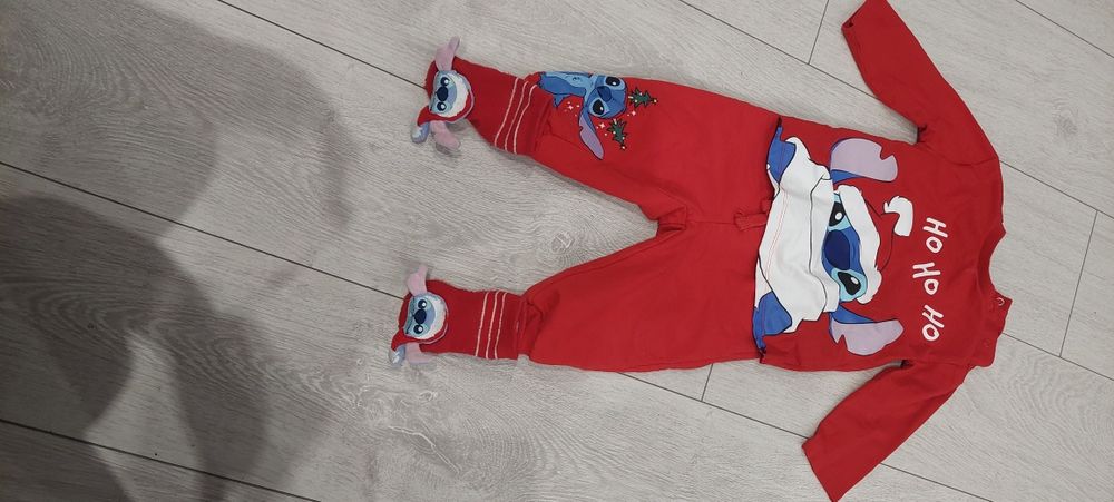 Strój świąteczny Stitch  dla chłopca rozm.86