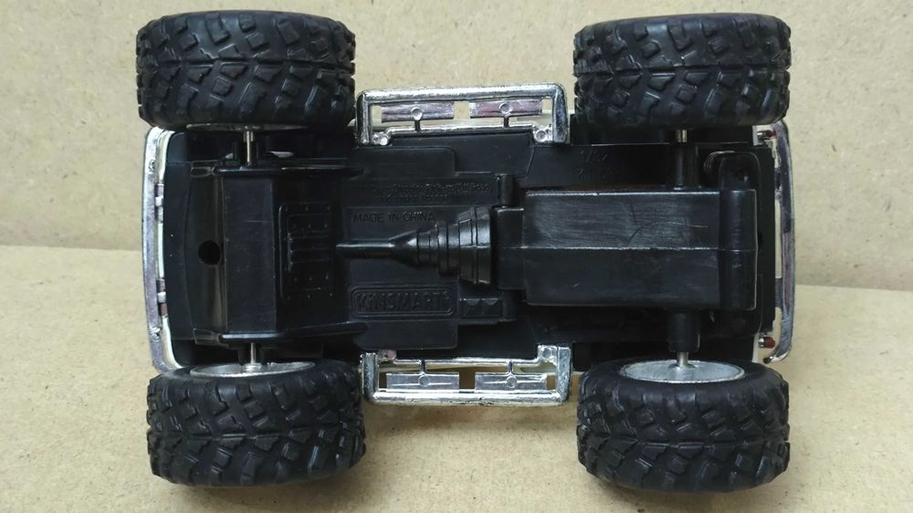 Машинка Chevy Stepside Pick-up 1955 (Off Road) 1.32 Kinsmart KT 5330