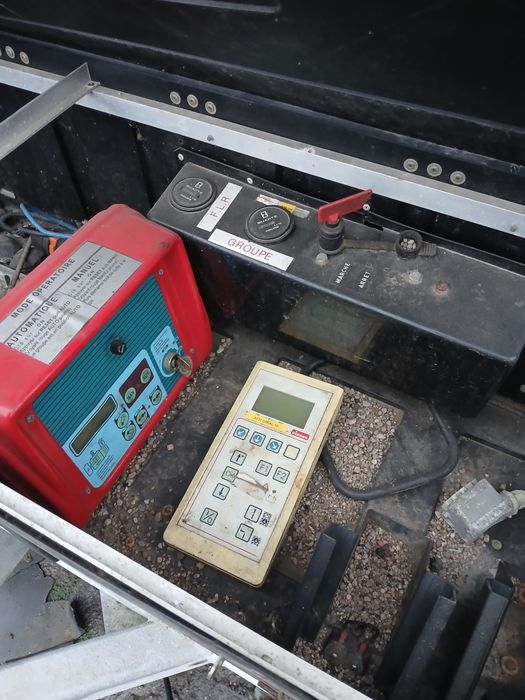 Przyczepa drogowa sygnalizacyjna nissen