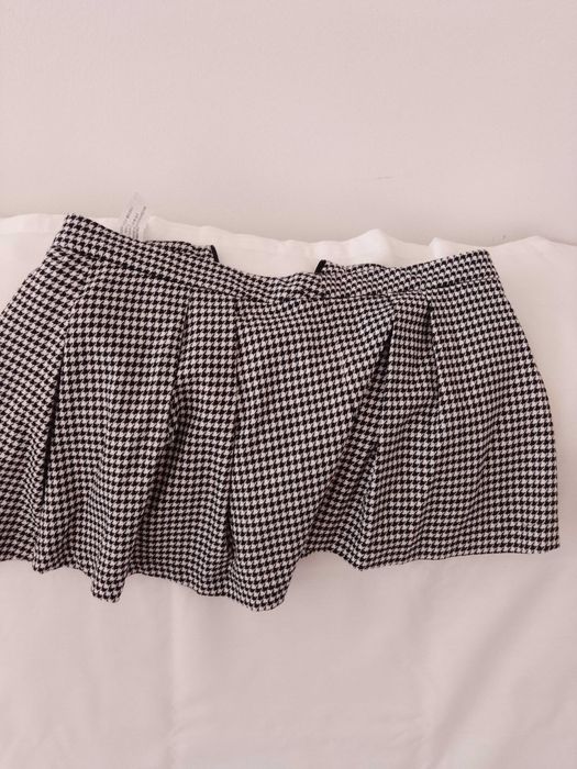 Saia Bershka tamanho M