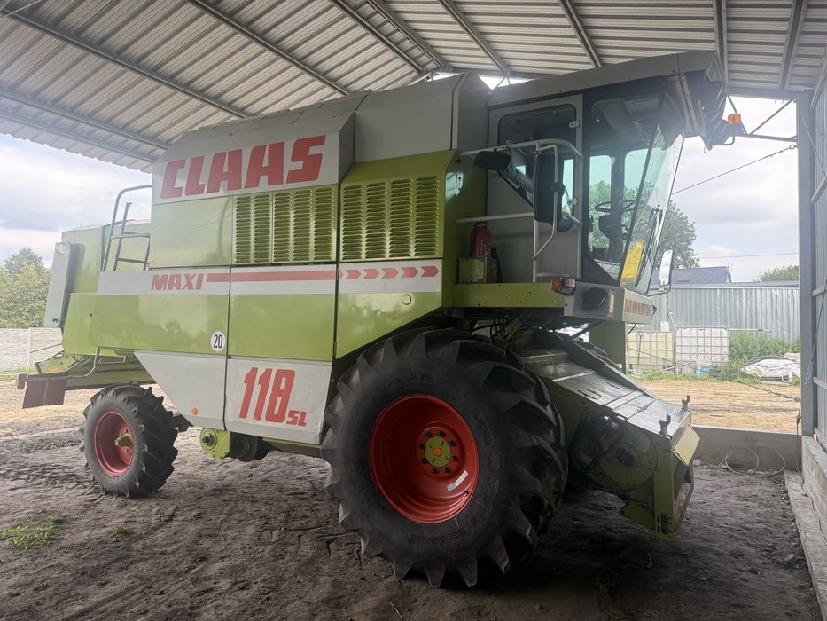 Claas Dominator 118 Maxi