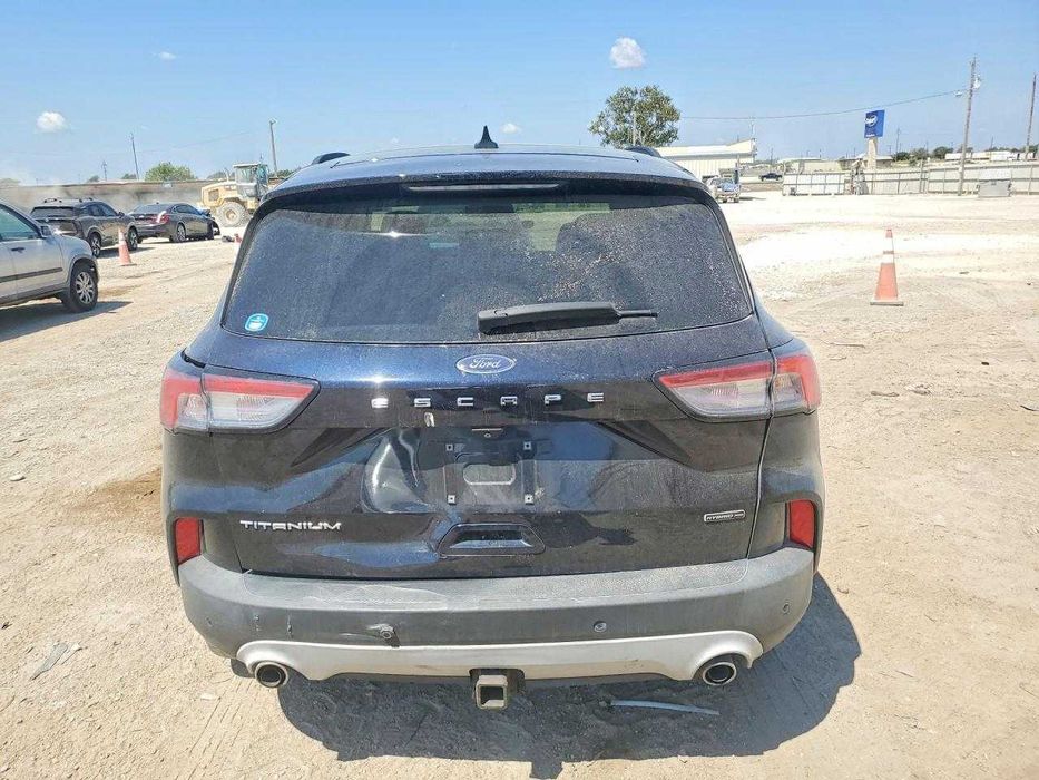 Ford Escape Hybrid Titanium 2021;