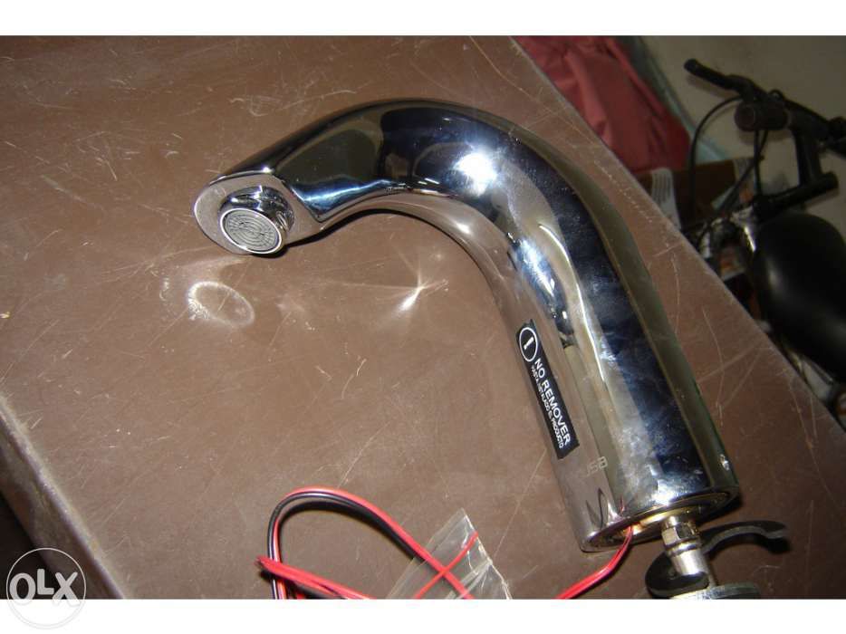 Torneira electrónica - Sanindusa