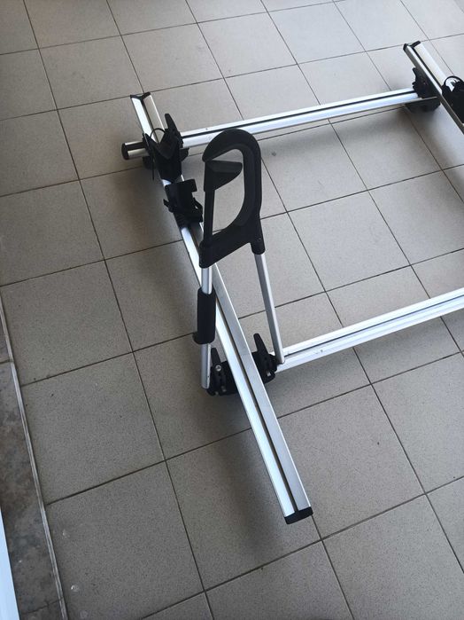Conjunto de suportes para bicicletas Atera Giro
