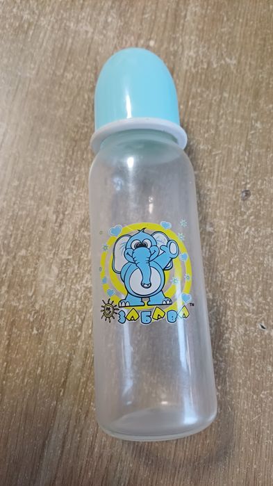 Нова пляшечка бутилочка для годування