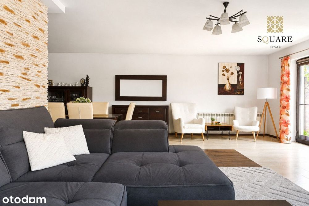 Przestronny dom wolnostojący w Łochowie | 305 m² |