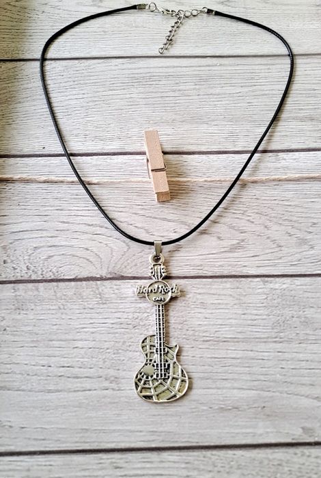 Hard Rock Cafe gitara naszyjnik