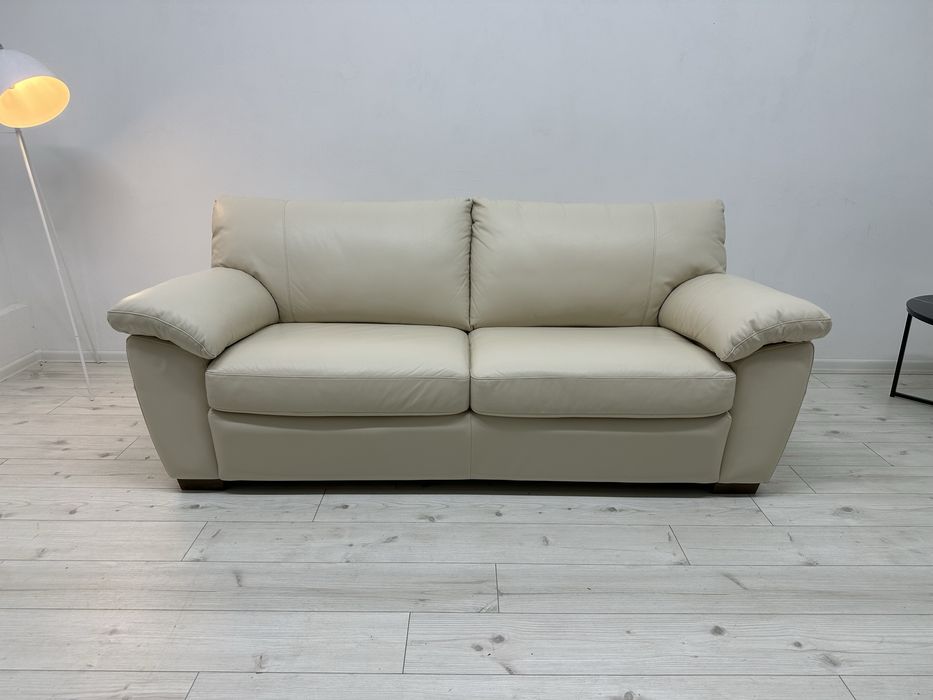 Шкіряний,розкладний з Європи