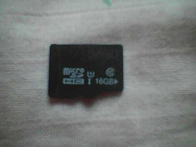 Karta microSD 16 GB