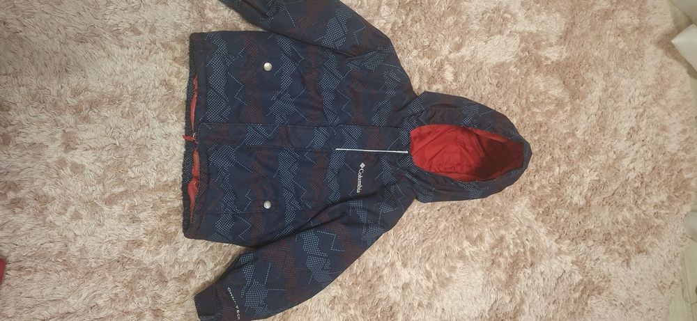Зимовий костюм фірми Columbia  розмір  2Т