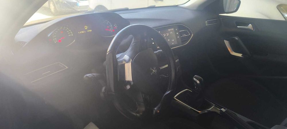 Peugeot 308 SW II 1.6 BlueHDi