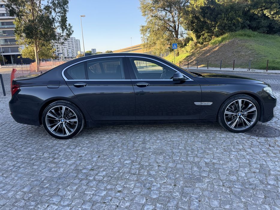 BMW 740D Full-Extras - Nacional
