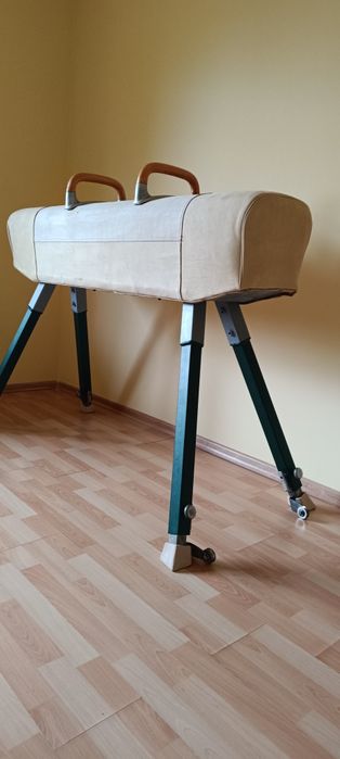 Koń Gimnastyczny z Łękami Skóra Okazjia