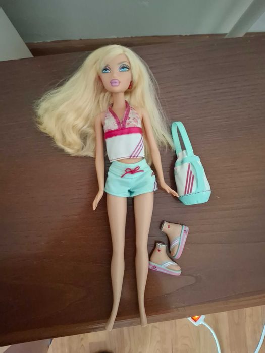 Barbie MyScene Adidas