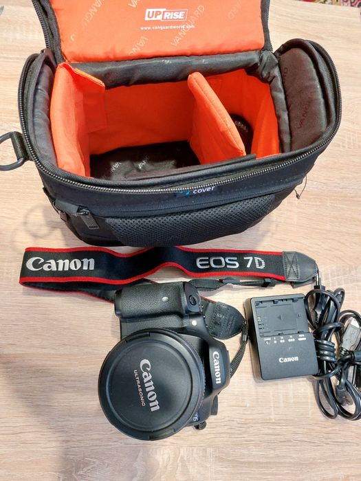 Фотоаппарат Cаnon EOS 7 D