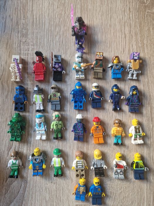Figurki lego mix 30 szt
