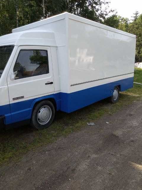 Wynajmę Food Truck Mercedes MB 100 Zabudowa BORCO-HANNS Zarejestrowany PL